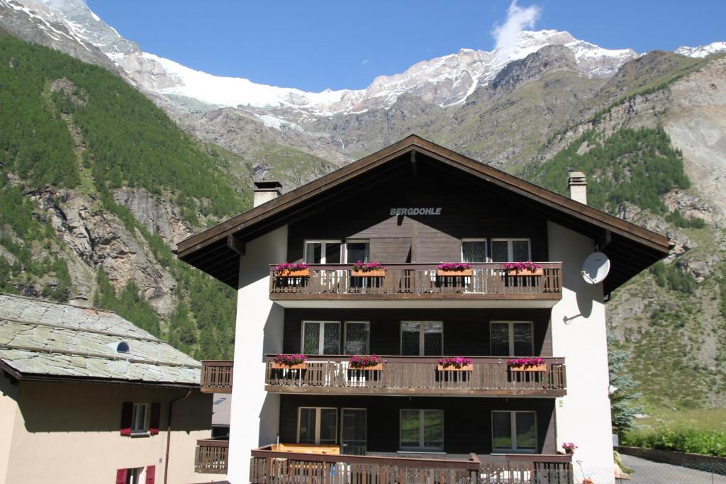 Ferienwohnungen Wallis - Randa Bei Zermatt Phòng bức ảnh