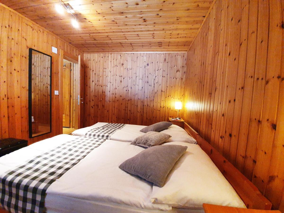 Ferienwohnungen Wallis - Randa Bei Zermatt Ngoại thất bức ảnh